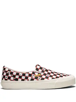 Vans: Красные кроссовки Classic Slip On