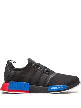 adidas: Красные кроссовки  NMD_R1