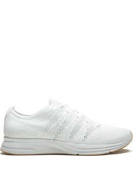 Nike: Белые кроссовки  Flyknit