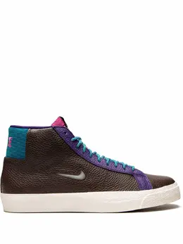 Nike: Коричневые кроссовки  Blazer Mid Premium