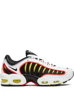 Nike: Белые кроссовки Air Max Tailwind IV