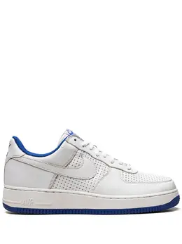 Nike: Белые кроссовки  Air Force 1