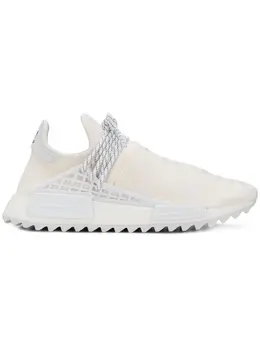 adidas: Белые кроссовки  Pharrell Williams Human Race NMD