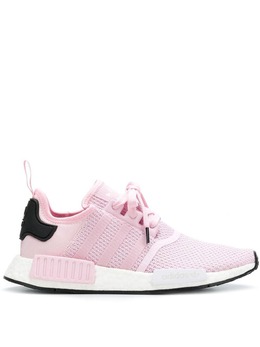 adidas: Розовые кроссовки  NMD_R1