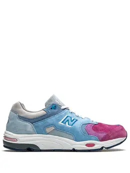 New Balance: Розовые кроссовки  1700