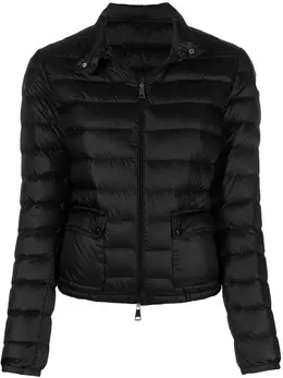 Moncler: Чёрная куртка 