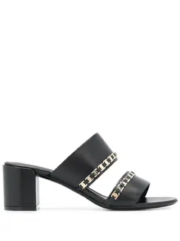 Salvatore Ferragamo: Чёрные сандалии  Vara Chain