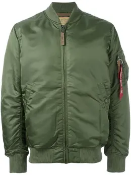 Alpha Industries: Зелёная куртка 