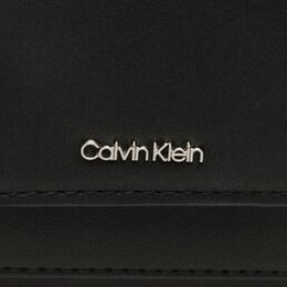 Calvin Klein: Чёрная сумка