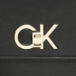 Calvin Klein: Чёрная сумка