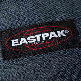 Eastpak: Серая сумка Springer