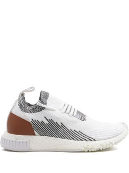 adidas: Белые кроссовки  NMD