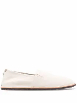 Brunello Cucinelli: Бежевые мокасины 