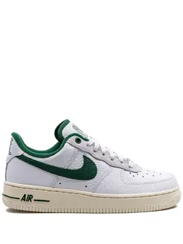 Nike: Белые кроссовки  Air Force 1 Low