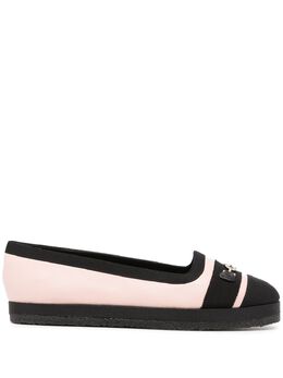Salvatore Ferragamo: Светлые балетки  Gancini