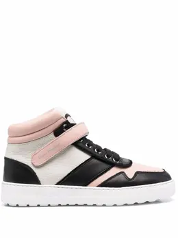 Salvatore Ferragamo: Белые кроссовки 