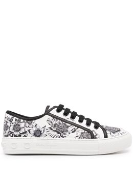 Salvatore Ferragamo: Белые кроссовки 