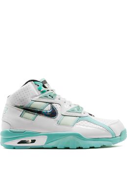 Nike: Белые кроссовки  Air