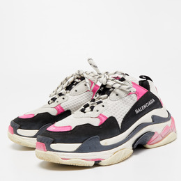 Balenciaga: Розовые кроссовки Triple S