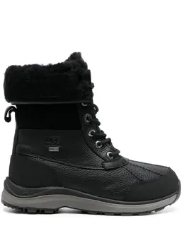 UGG: Чёрные ботинки 