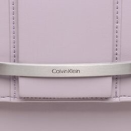 Calvin Klein: Фиолетовая сумка