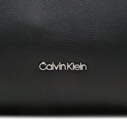 Calvin Klein: Чёрная сумка