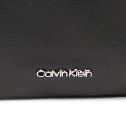 Calvin Klein: Чёрная сумка