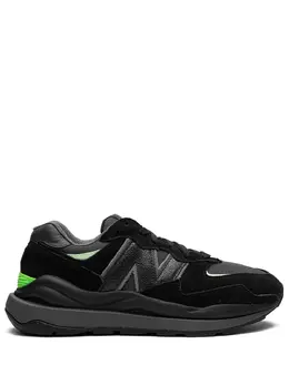 New Balance: Чёрные кроссовки  57/40