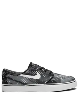 Nike: Чёрные кроссовки  Zoom Stefan Janoski