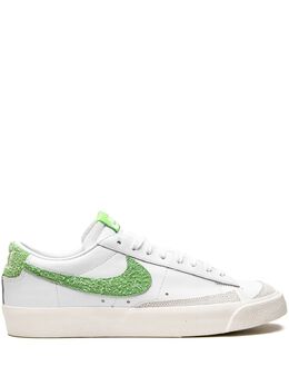 Nike: Светлые кроссовки  Blazer Low