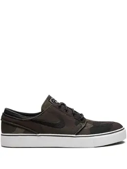 Nike: Тёмные кроссовки Zoom Stefan Janoski