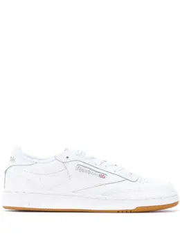 Reebok: Белые кроссовки  Club C 85