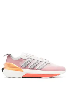 adidas: Светлые кроссовки 
