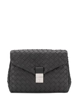 Bottega Veneta: Чёрный клатч Intrecciato