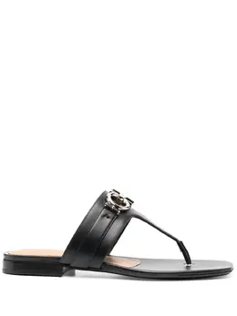 Salvatore Ferragamo: Чёрные сандалии 