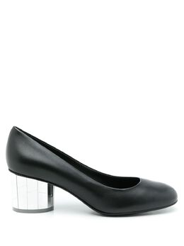 Salvatore Ferragamo: Чёрные туфли 
