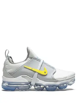 Nike: Жёлтые кроссовки  Air Vapormax Plus