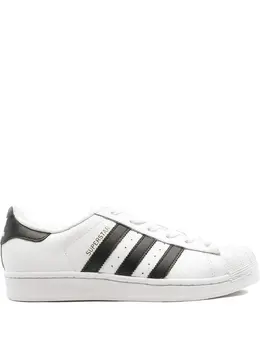 adidas: Белые кроссовки  Superstar