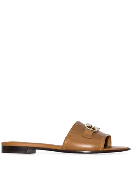 Salvatore Ferragamo: Коричневые сандалии  Gancini