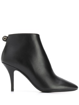 Salvatore Ferragamo: Чёрные ботинки  Joan
