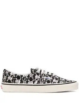 Vans: Чёрные кроссовки 