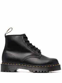 Dr. Martens: Чёрные ботинки 