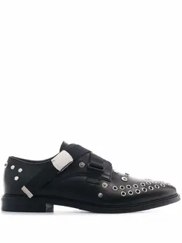 MCQ: Чёрные лоферы 