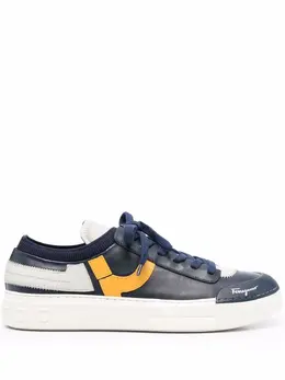Salvatore Ferragamo: Голубые кроссовки 