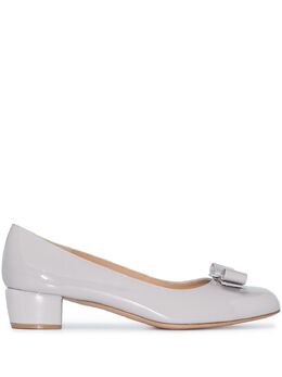 Salvatore Ferragamo: Туфли  Vara