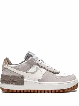 Nike: Светлые кроссовки  Air Force 1 Shadow