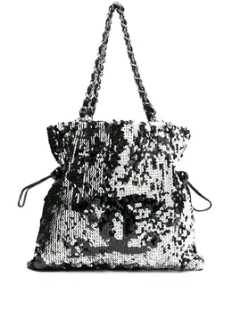 Chanel Pre-Owned: Серебристая сумка 