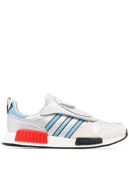 Adidas: Белые кроссовки 
