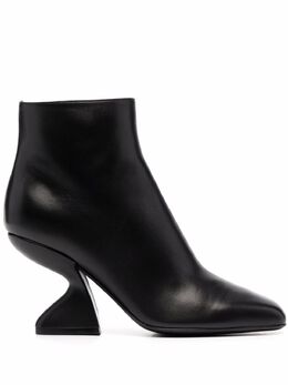 Salvatore Ferragamo: Чёрные ботинки 