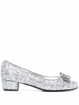 Salvatore Ferragamo: Серебристые туфли 